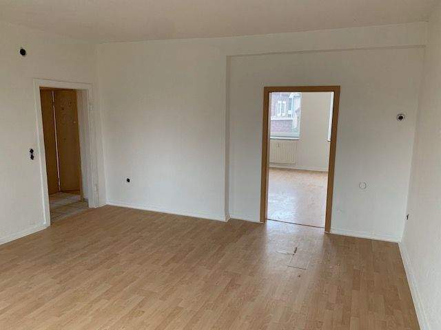 Etagenwohnung Duisburg Marxloh - 2 Zimmer, 61 m&sup2;, 430&euro; | Angebot:24482600
