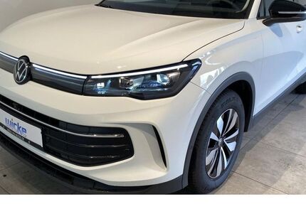 VW Tiguan 9.990 km 33.780 &euro; Bochum - Linden 44879