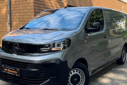 Opel Vivaro 26.353 km 24.990 &euro; Essen 45326