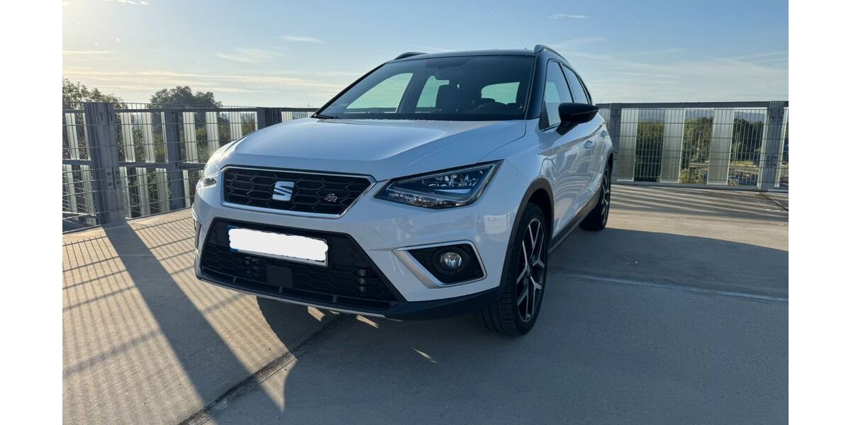 Seat Arona 49.270 km 16.990 &euro; Herne 44629