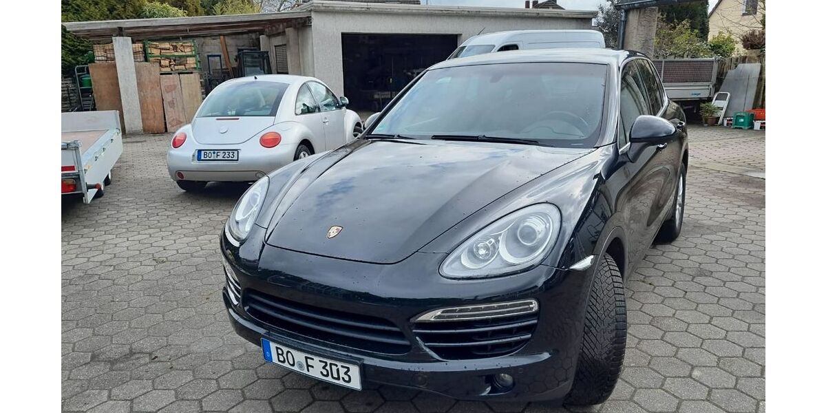 Porsche Cayenne 168.000 km 22.500 &euro; Bochum 44805