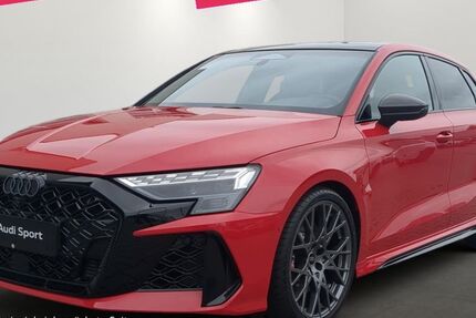 Audi RS3 4.500 km 69.770 &euro; Duisburg 47249