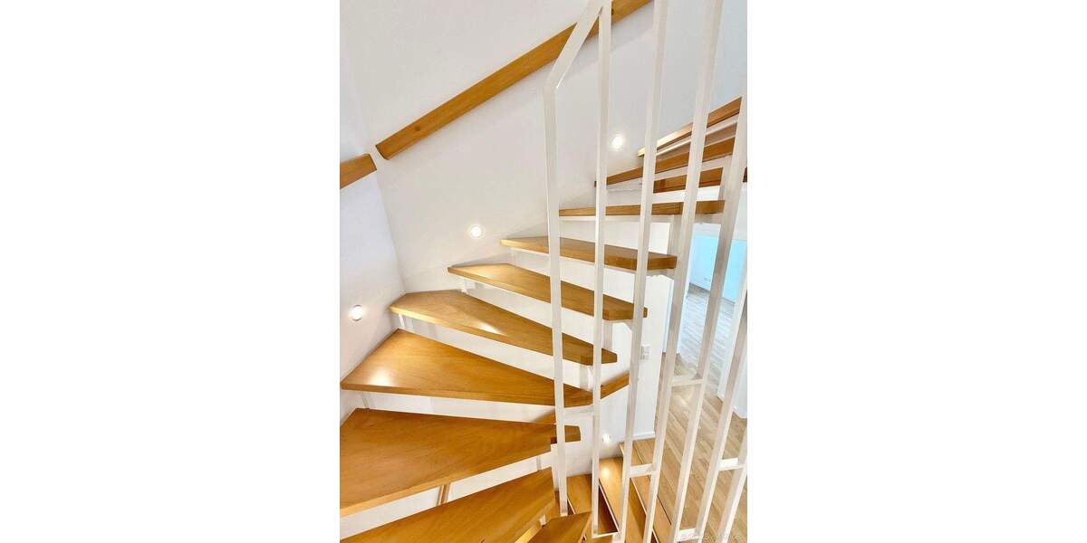 Doppelhaushälfte Düsseldorf Kaiserswerth - 8 Zimmer, 213 m&sup2;, 1.680.000&euro; | Angebot:25271300