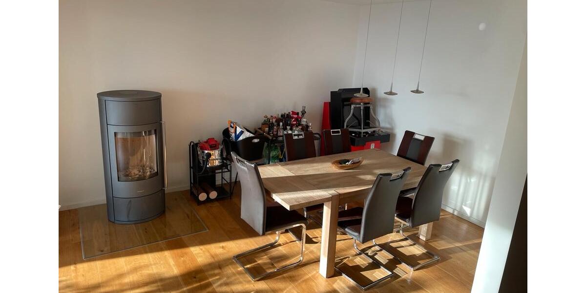 Modernisierte 3,5 Zimmer Wohnung mit Kamin 3.5 zimmer