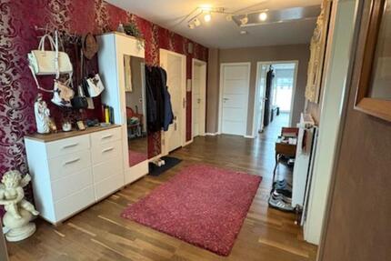 Gepflegte 3 12 Zimmer Wohnung in TOP-Lage zimmer