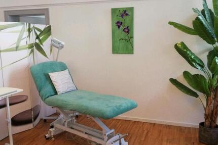 Schöner Praxisraum in Düsseldorf zu vermieten zimmer