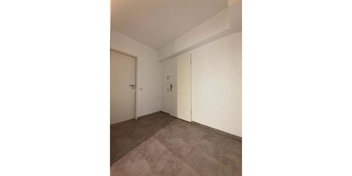 Erdgeschoßwohnung Essen Stadtbezirk IX - 1.5 Zimmer, 33 m&sup2;, 500&euro; | Angebot:26408145