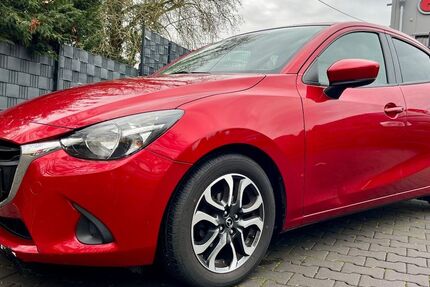 Mazda 2 64.200 km 8.250 &euro; Bochum 44894