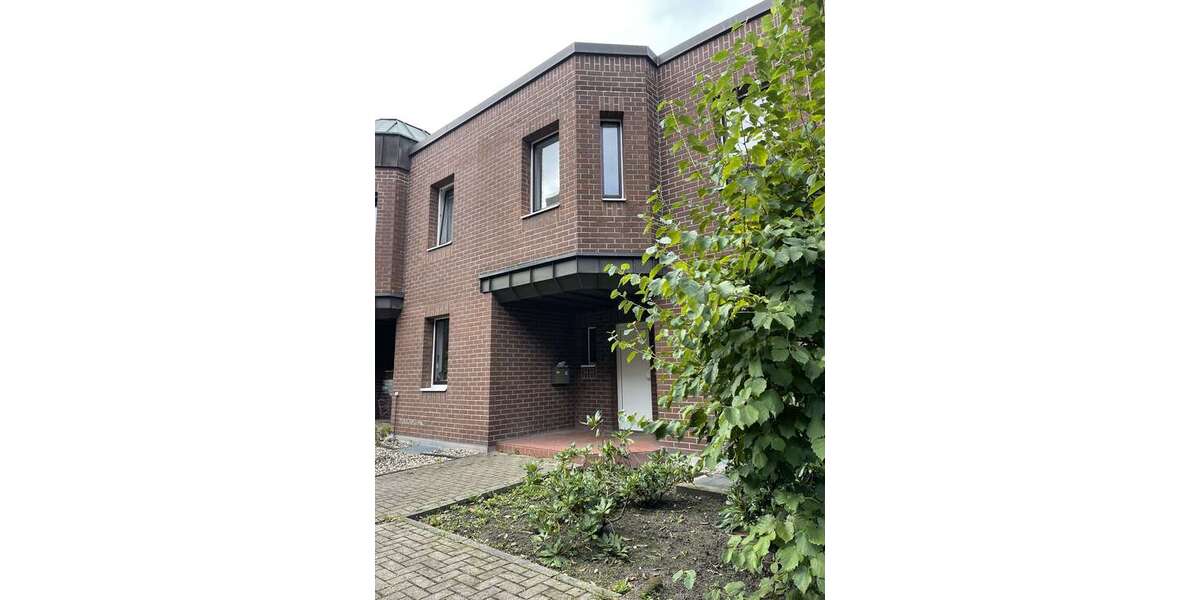 Haus zum Kaufen in Düsseldorf 990.000 € 156.11 m² 6 zimmer