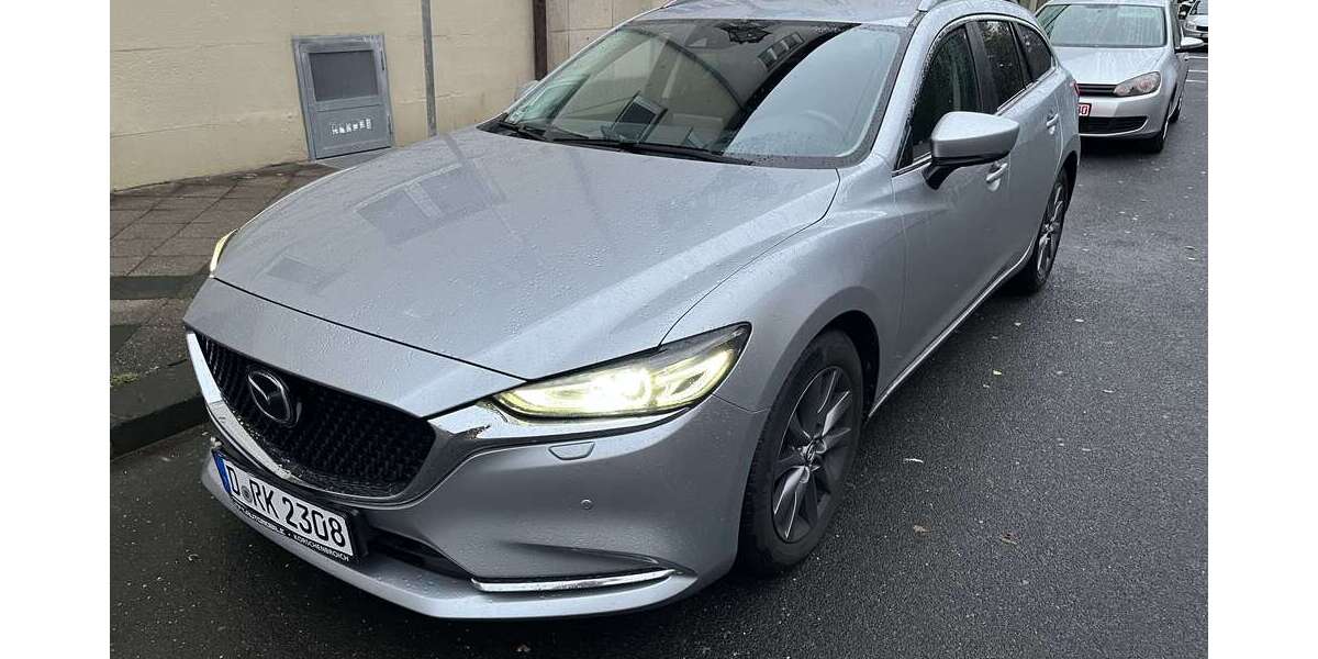 Mazda 6 142.000 km 12.500 &euro; Düsseldorf 40597