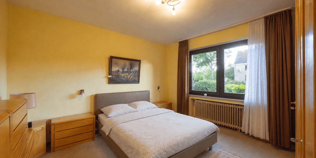 Mehrfamilienhaus, Wohnhaus Krefeld Uerdingen - 8 Zimmer, 201 m&sup2;, 475.000&euro; | Angebot:26695172