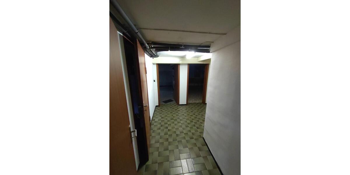 Provisionsfrei* Geräumiges, solides 2-FH mit Keller in Top Lage !!! - Zweifamilienhaus Wesel Obrighoven | Angebot:25566115
