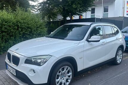 BMW X1 207.000 km 4.900 &euro; Duisburg 47178