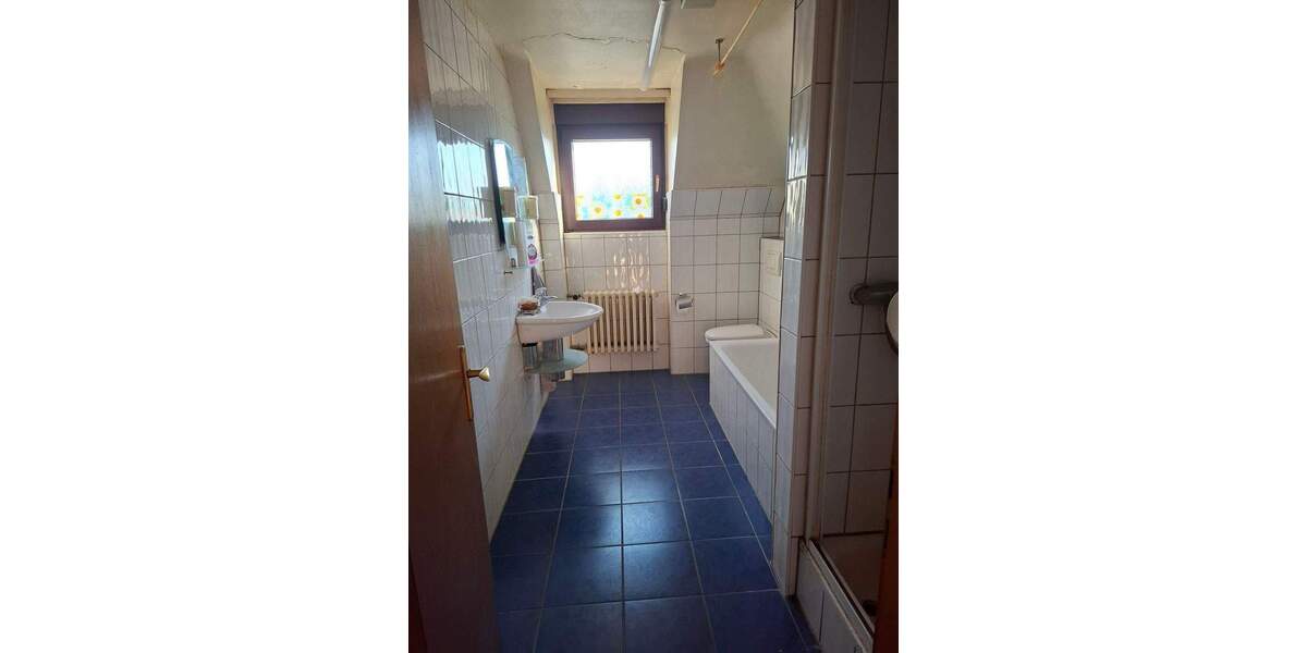 !!!! Bürohaus mit großem Grundstück im Gewerbegebiet Genend !!!! zimmer