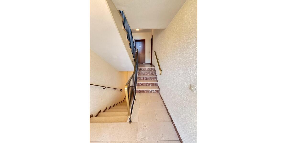 Dachgeschoßwohnung Recklinghausen - 2 Zimmer, 65 m&sup2;, 880&euro; | Angebot:25364974