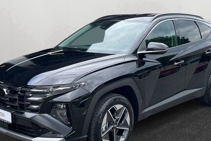 Hyundai TUCSON 6.450 km 36.890 &euro; Düsseldorf 40233