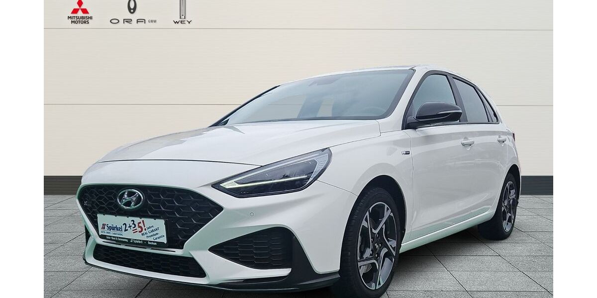 Hyundai i30 32.760 km 18.480 &euro; Bochum 44809