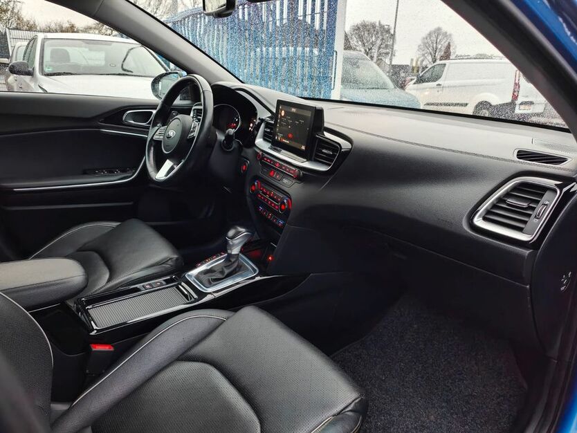 Kia ceed / Ceed 130.000 km 12.990 € Dinslaken 46539