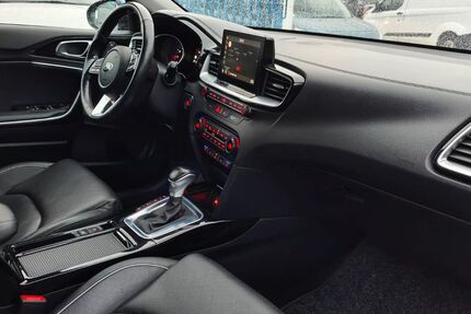 Kia ceed / Ceed 130.000 km 12.990 &euro; Hünxe 46569