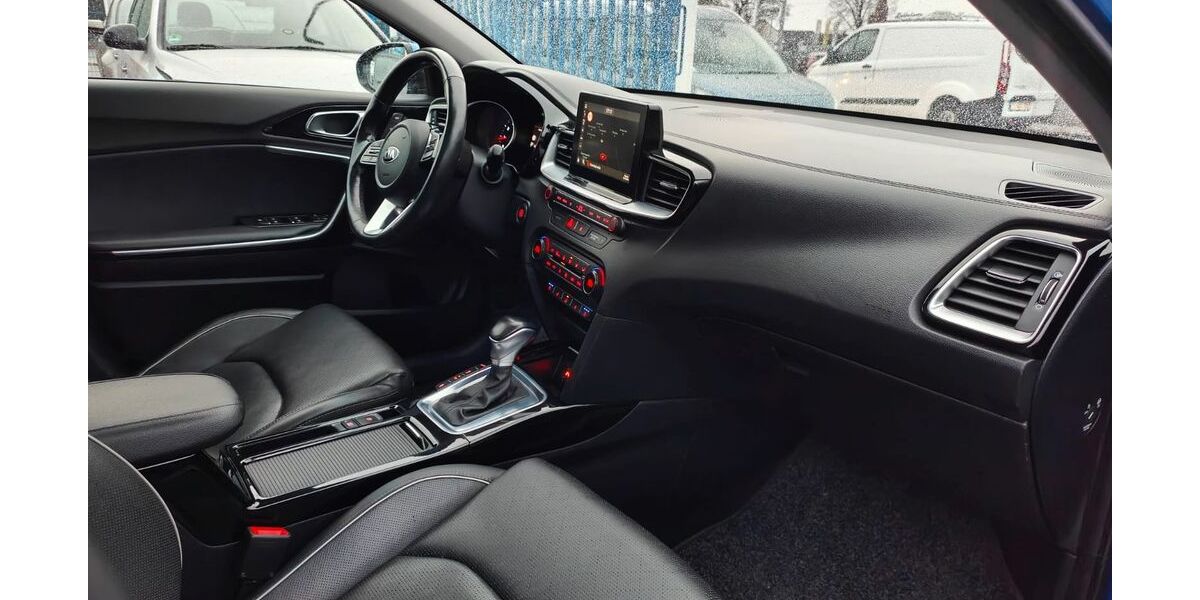 Kia ceed / Ceed 130.000 km 12.990 &euro; Hünxe 46569