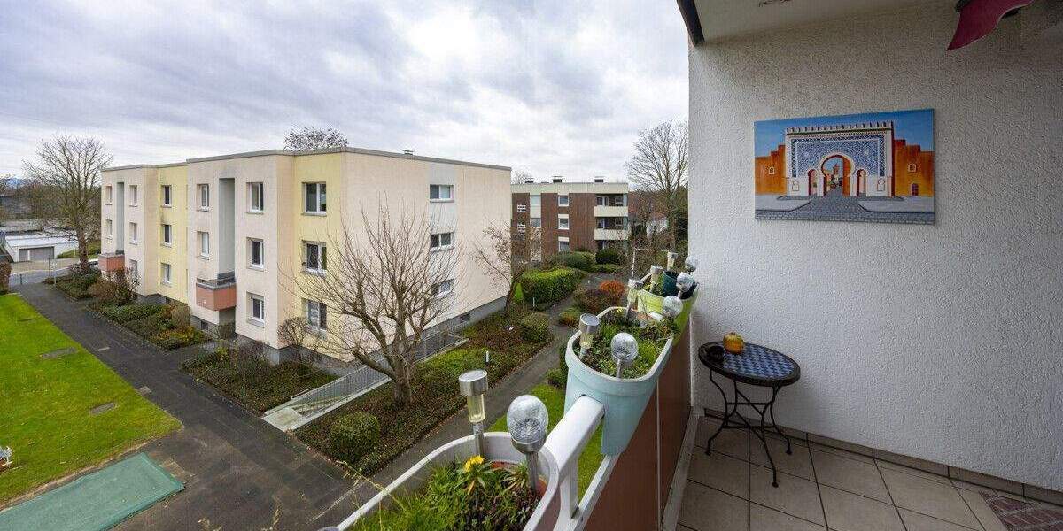 Etagenwohnung Meerbusch Büderich - 4 Zimmer, 93 m&sup2;, 340.000&euro; | Angebot:24278295