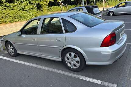 Opel Vectra 108.000 km 900 € wuppertal 42329