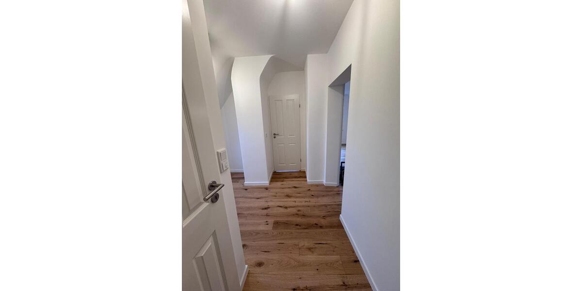 stilvolle Dachgeschosswohnung mit Garten in Neviges Velbert 2 zimmer