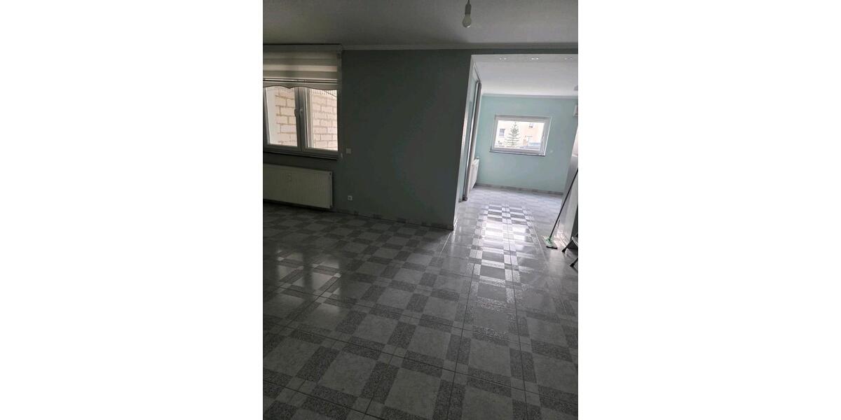 Erdgeschoßwohnung Gelsenkirchen Gelsenkirchen-West - 4 Zimmer, 130 m&sup2;, 293.000&euro; | Angebot:27038017