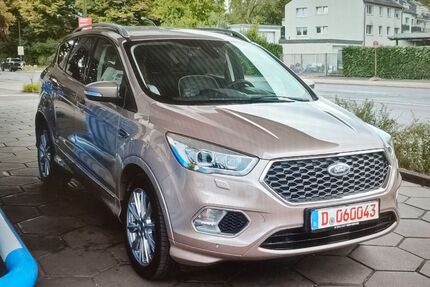 Ford Kuga 64.000 km 17.550 &euro; Düsseldorf 40627