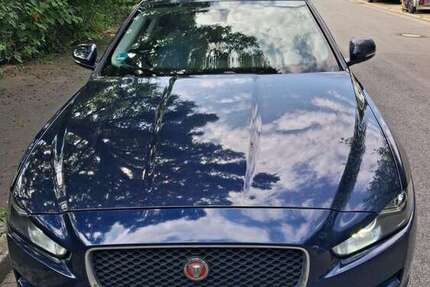 Jaguar XE 218.380 km 9.000 &euro; Bochum 44869