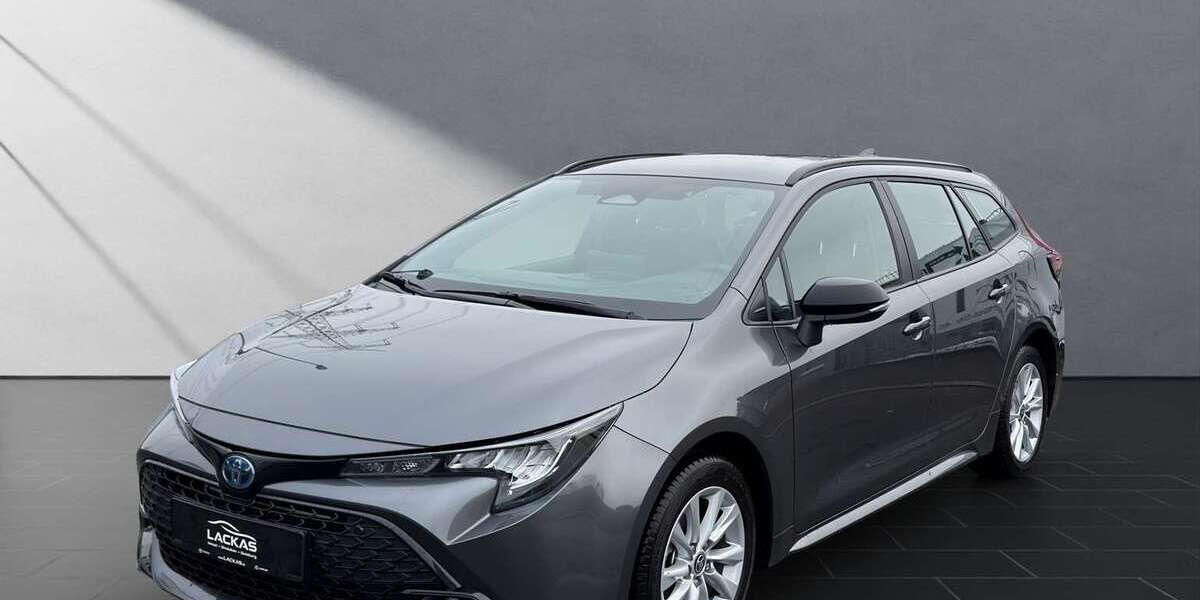 Toyota Corolla 19.663 km 26.450 &euro; Wesel 46485