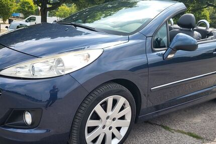 Peugeot 207 250.000 km 2.200 &euro; Duisburg 47198