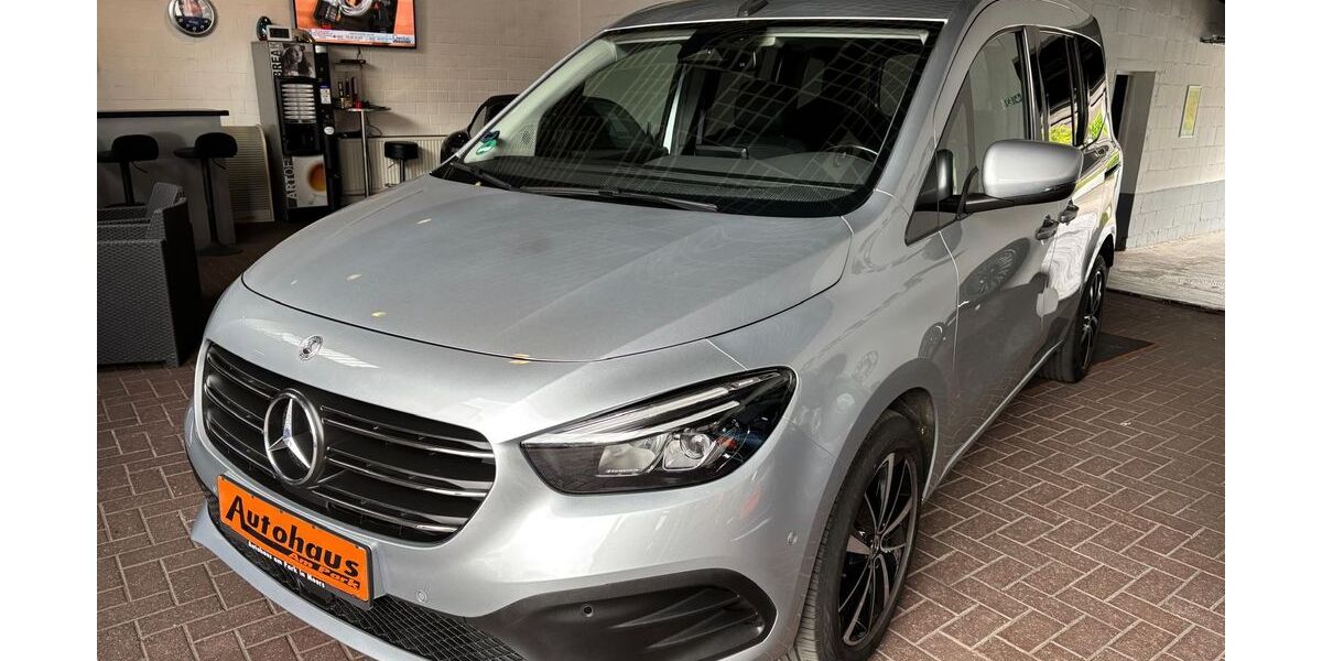 Mercedes-Benz T-Klasse 87.800 km 22.222 &euro; Moers 47441