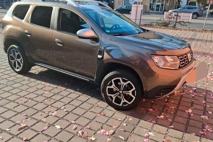 Dacia Duster 72.000 km 9.990 &euro; Essen 45279