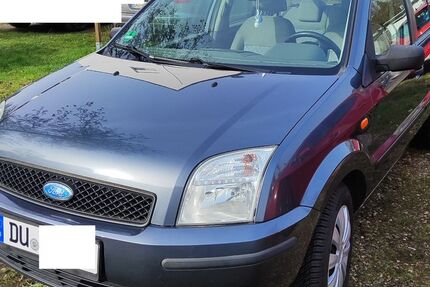 Ford Fusion 156.500 km 1.250 &euro; Duisburg 47249