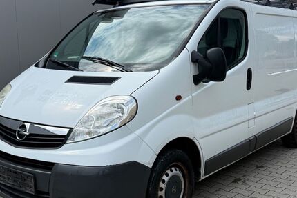Opel Vivaro 267.044 km 2.400 &euro; Gelsenkrichen 45884
