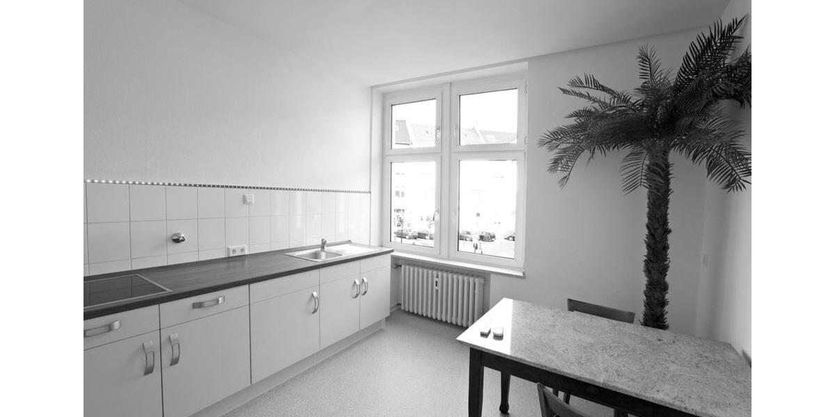 Oberkassel Luegplatz 3Zi Whg Balkon ab 1.04. von Privat 3 zimmer