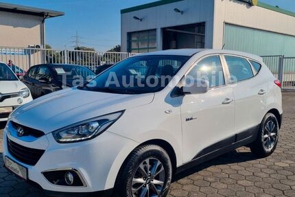 Hyundai ix35 98.000 km 8.599 &euro; Dinslaken 46539
