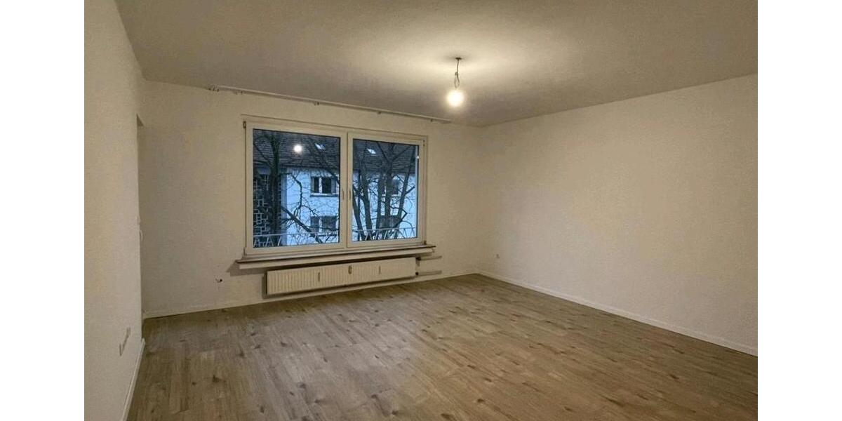 Etagenwohnung Essen Stadtbezirk III - 2.5 Zimmer, 65 m&sup2;, 790&euro; | Angebot:26381644