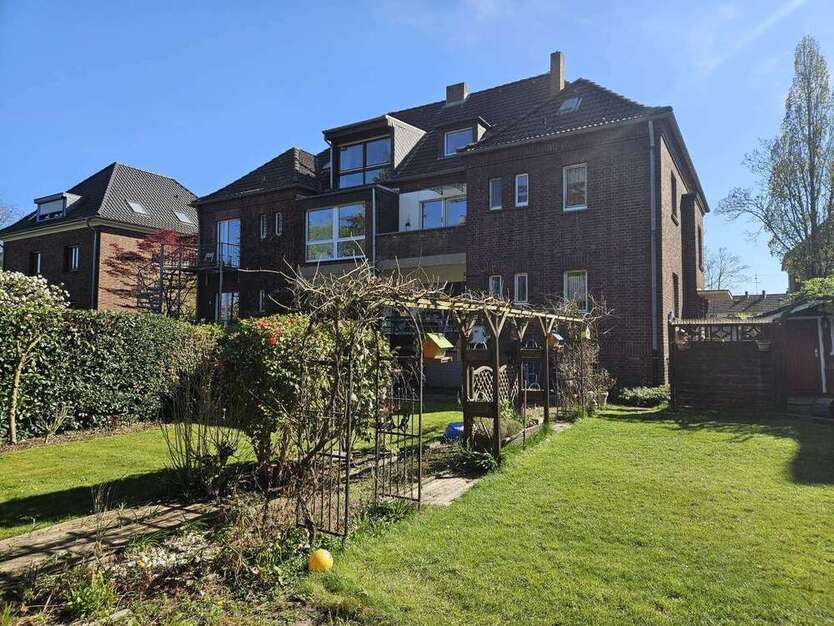 Haus zum Kaufen in Moers 435.000 € 197 m²