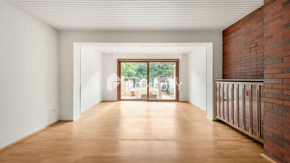 Charmantes Reihenhaus mit Garten, Terrasse und Modernisierungen - gemütliches Zuhause mit Potenzial 3 zimmer