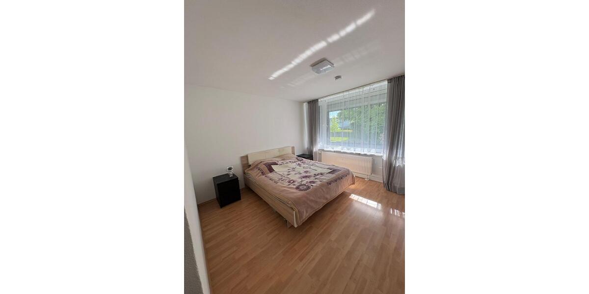 Hochparterre Krefeld Dießem - 3 Zimmer, 78 m&sup2;, 680&euro; | Angebot:26342988