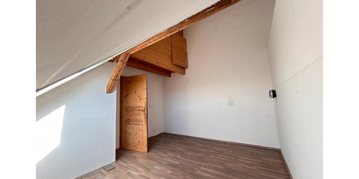 Mehrfamilienhaus, Wohnhaus Gelsenkirchen Gelsenkirchen-Mitte - 9.5 Zimmer, 200 m&sup2;, 328.000&euro; | Angebot:26415805