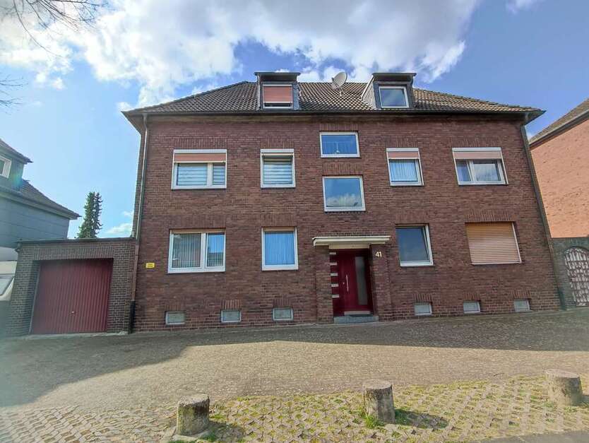 Haus zum Kaufen in Oberhausen 545.000 € 291 m²