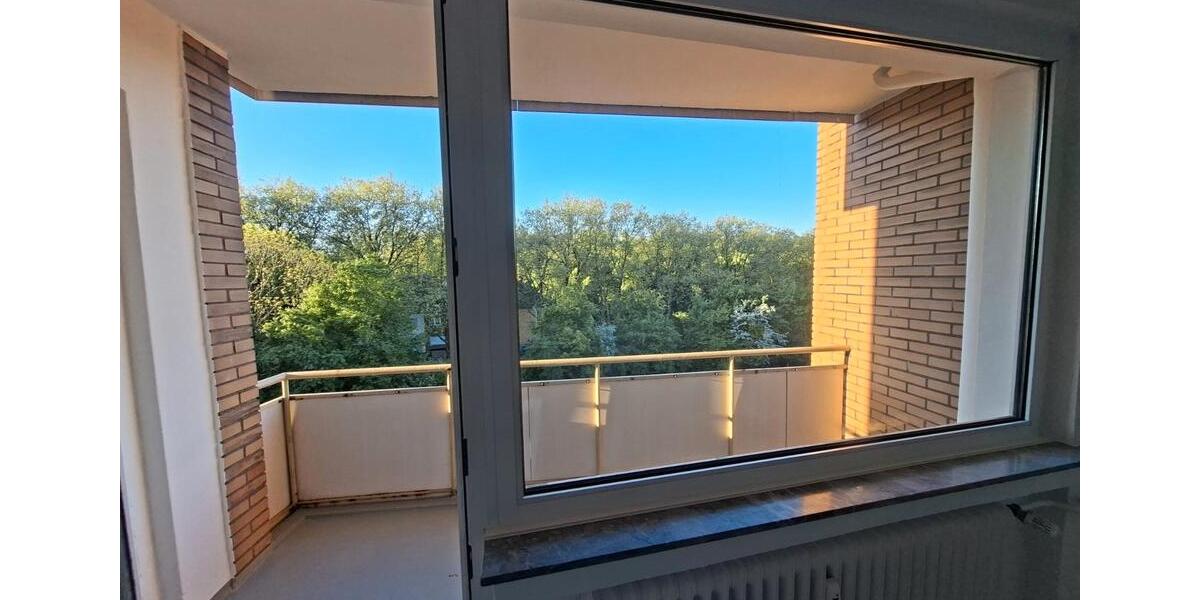 Etagenwohnung Duisburg Mittelmeiderich - 3 Zimmer, 78 m&sup2;, 790&euro; | Angebot:26381273