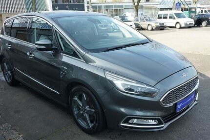 Ford S-Max 141.140 km 17.950 &euro; Krefeld 47807