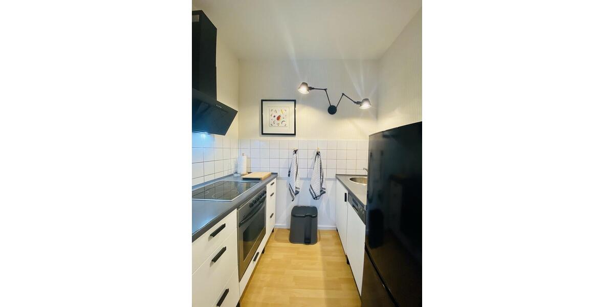 Stilvolles Apartment komplett möbliert mit eigenem Stellplatz vor den Toren Düsseldorfs 1 zimmer