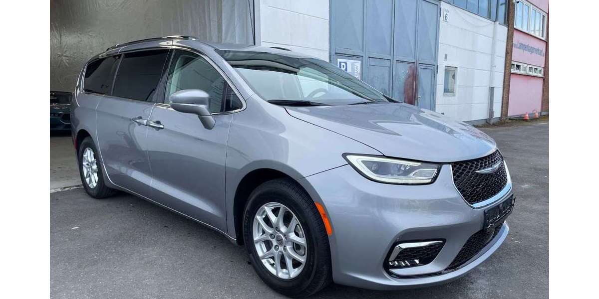 Chrysler Pacifica 56.000 km 26.900 &euro; Düsseldorf 40589