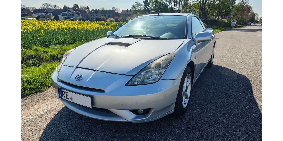 Toyota Celica 212.000 km 3.800 &euro; Recklinghausen 45665