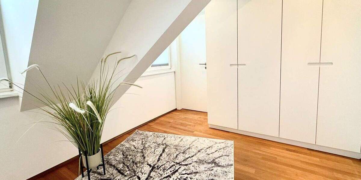 Mehrfamilienhaus, Wohnhaus Düsseldorf / Mörsenbroich Mörsenbroich - 1.640.000&euro; | Angebot:25775357
